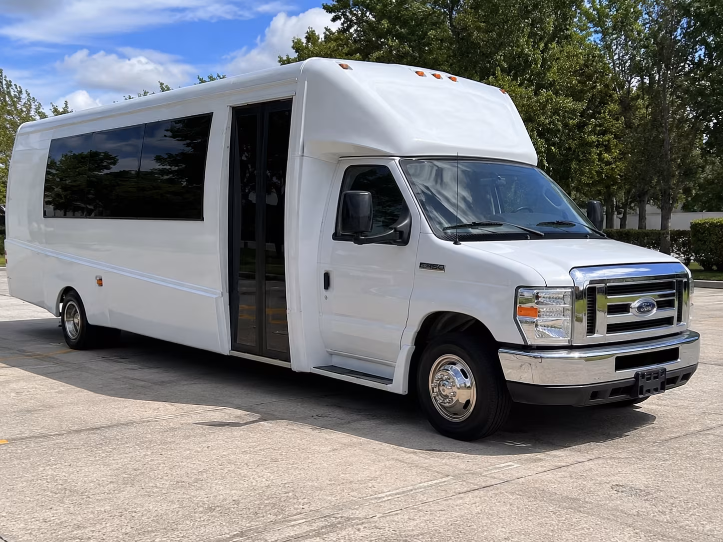 la county fair at pomona fairplex party bus rental